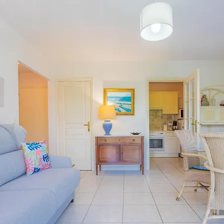 Appartement Elegant 45m² Piscine Terrasse